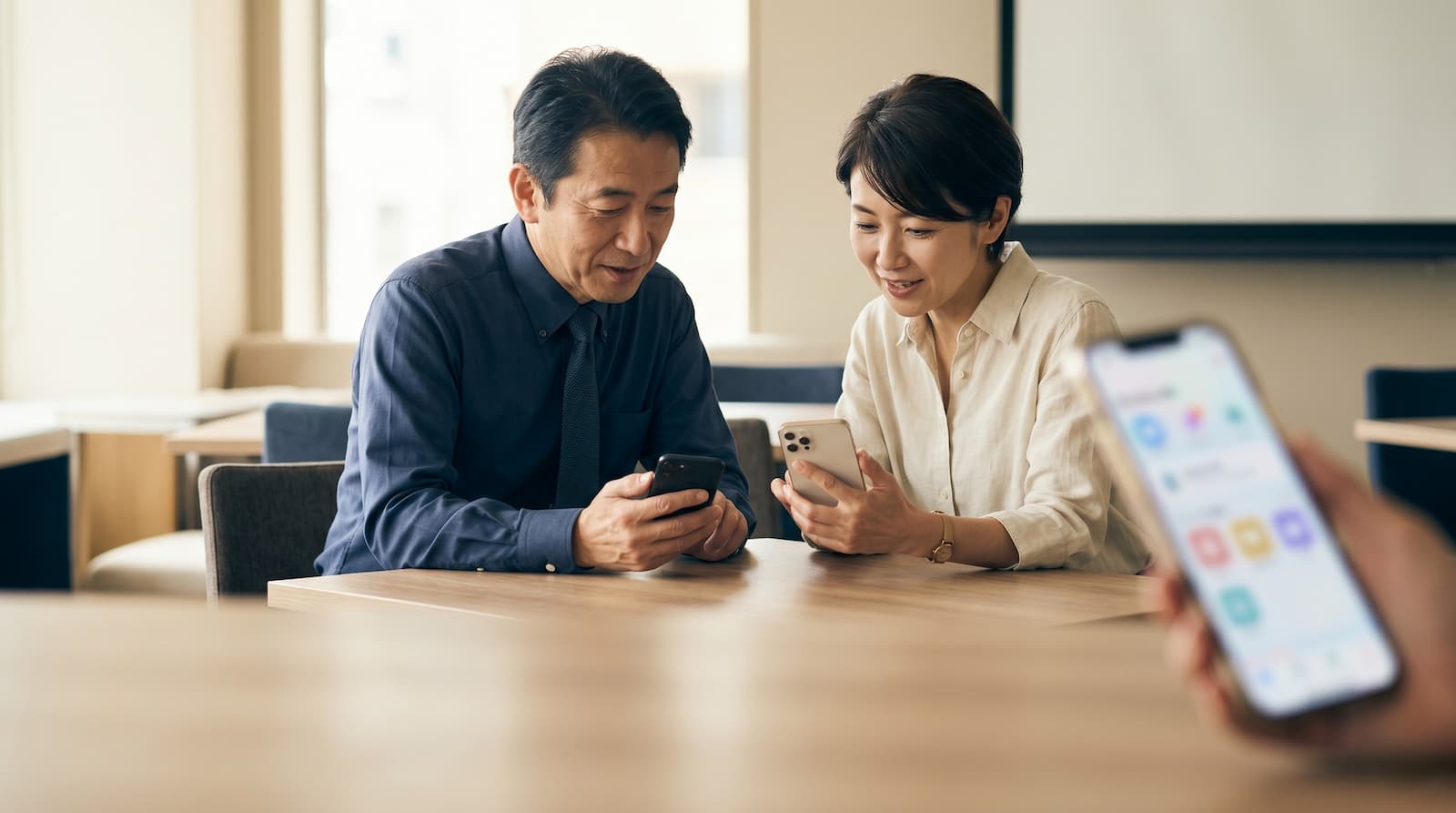 スマホ一つで全社員がAIを使いこなす ― 企業変革の第一歩